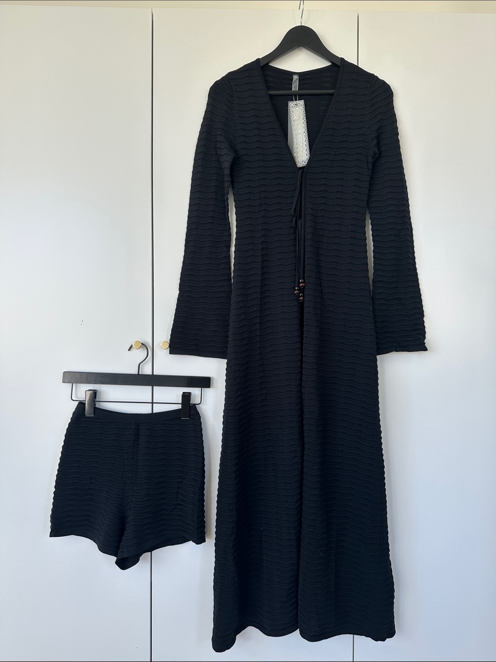 Liv Robe + London Short Matching Set in Black, Size XS
